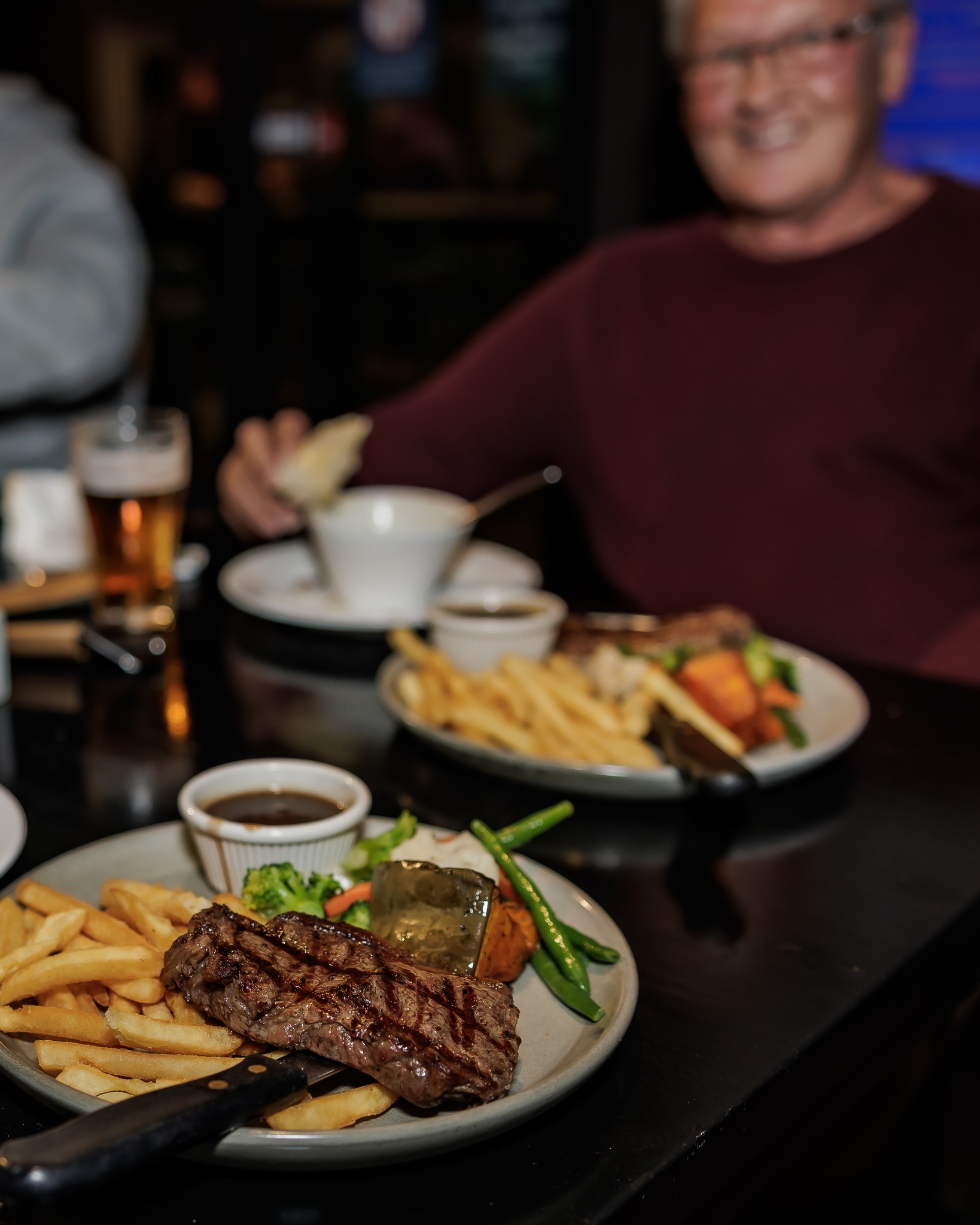 Monday night plans? Sorted. 🥩🧠
Start with Sizzlin’ Steak Night, then put your knowledge to the test with Trivia from 7pm.
Round up the crew and make a night of it at Club Officer.
#SeeYouAtClubOfficer #Restaurant #Sportsbar #Food #YourSide