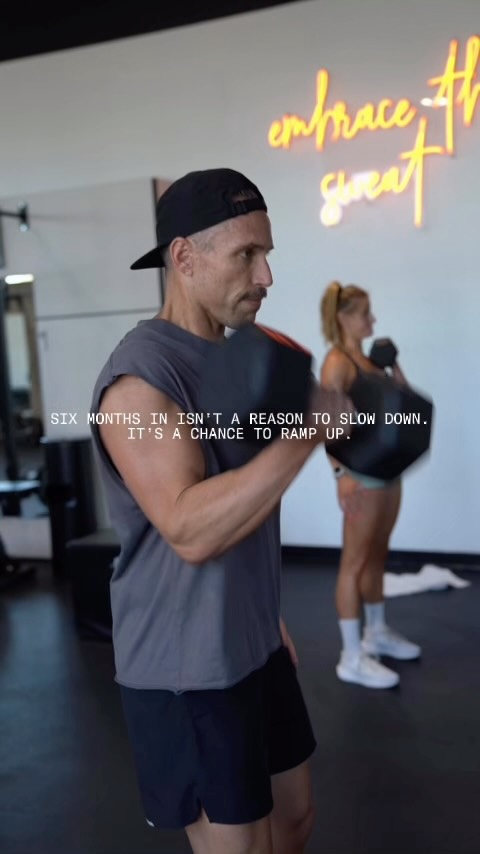 Bundall 27 Progress isn’t built through one perfect workout. It’s built through the habits you repeat, the people who push you and the decision to keep showing up.
The next six months are yours. Make them count.