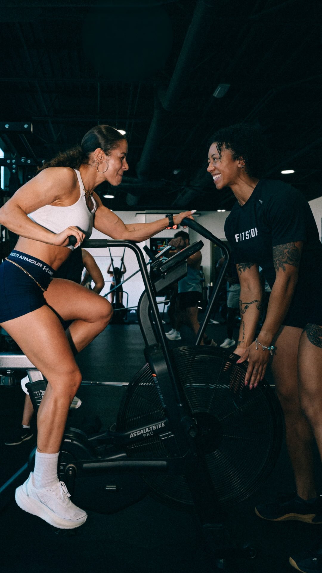 Manuka 28 This is what we mean when we say Fitstop coaches actually coach.
A great coach knows when to add weight, when to adjust your movement, when to slow you down, and when you’ve got more in the tank.
The little details drive progress. The right coach keeps you coming back.
That’s the Fitstop difference.
